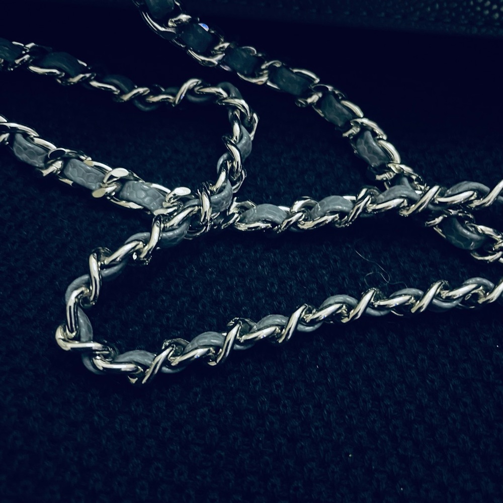 🔥CHANEL Quilted Vegan Leather Chain Crossbody sterling Gray wallet on chain - Picture 6 of 14